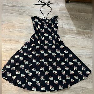 Size 4 1960s type of dress
